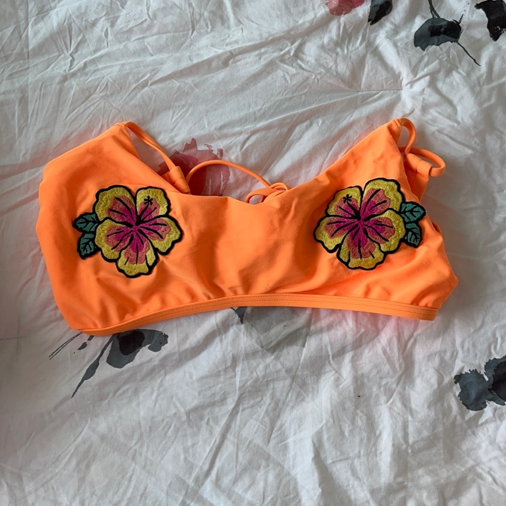 Bathing suit top